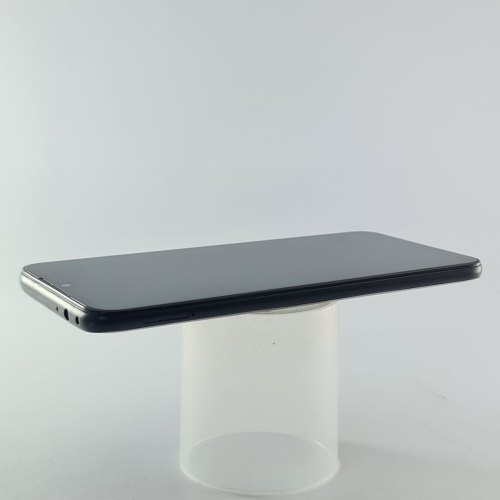 Смартфон Xiaomi Redmi 7 32 GB Lunar Red USED **