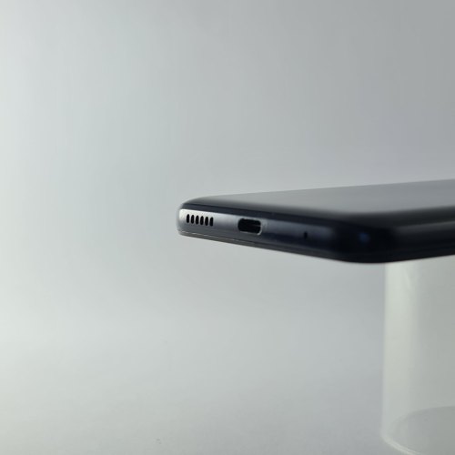 Смартфон MOTOROLA Moto G60 128 GB Moonless Black USED **