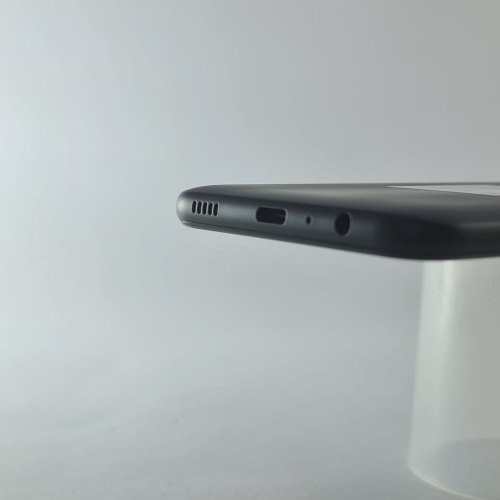 Смартфон Samsung Galaxy A03 32 GB Black USED **