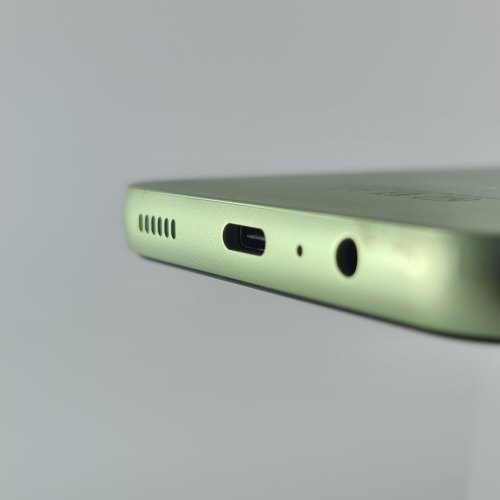 Смартфон Samsung Galaxy A14 64 GB Green USED **