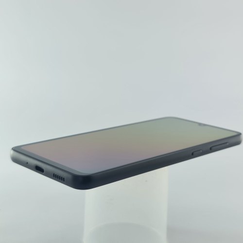 Смартфон Samsung Galaxy A33 128 GB Black USED **