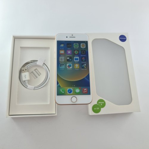 Смартфон Apple iPhone 8 64 GB Gold USED **