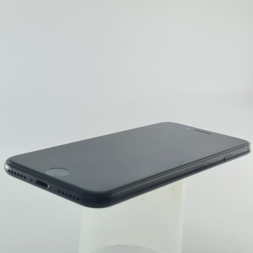 Смартфон Apple iPhone SE Gen.2 128 GB Black USED **