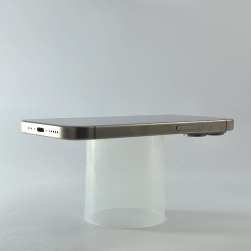 Смартфон Apple iPhone 15 Pro 256 GB Natural Titanium USED **
