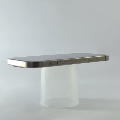 Смартфон Apple iPhone 15 Pro 256 GB Natural Titanium USED **