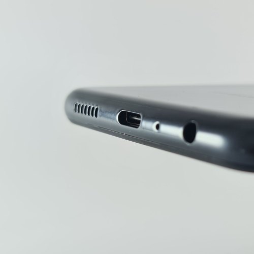 Смартфон Samsung Galaxy A04 64 GB Black USED **