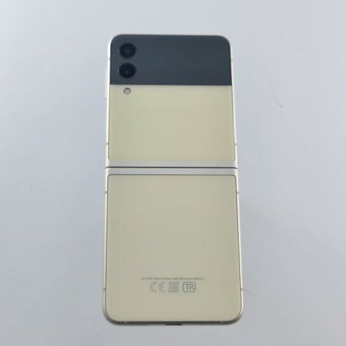 Смартфон Samsung Galaxy Flip 3 128 GB Cream White USED **