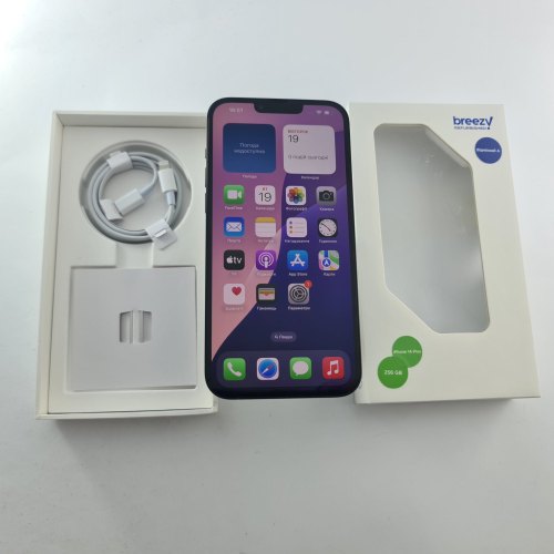 Смартфон Apple iPhone 14 Plus 256 GB Midnight USED **