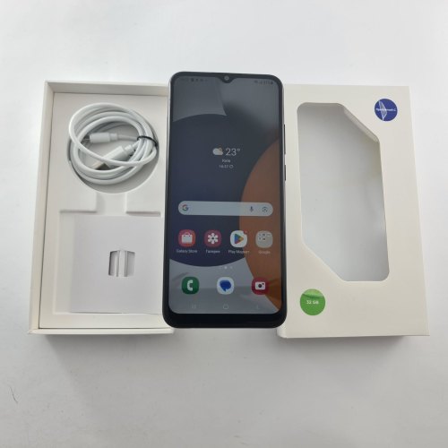 Смартфон Samsung Galaxy A03 32 GB Black USED **
