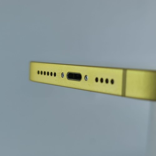 Смартфон Apple iPhone 14 Plus 128 GB Yellow USED **