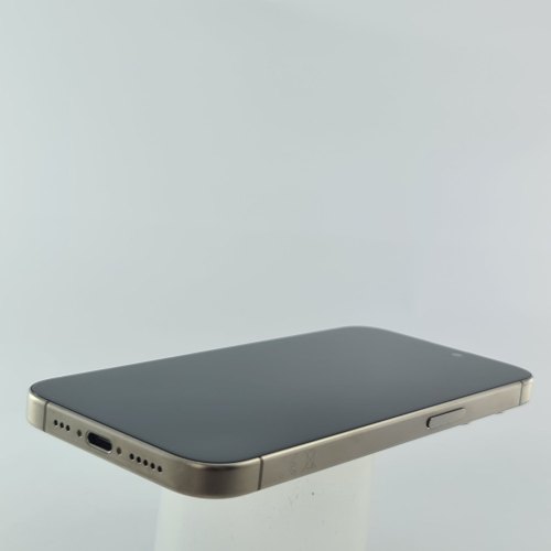 Смартфон Apple iPhone 15 Pro 128 GB Natural Titanium USED **