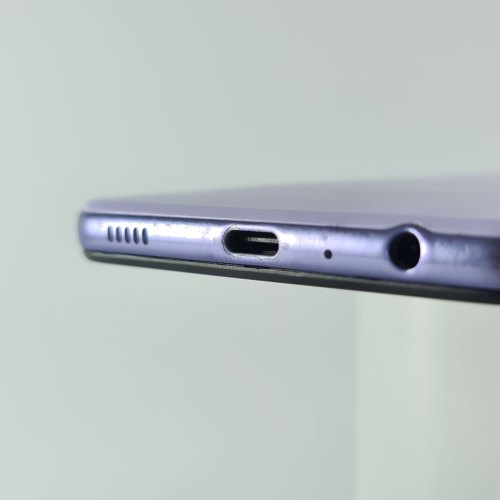 Смартфон Samsung Galaxy A52 128 GB Light Violet USED **