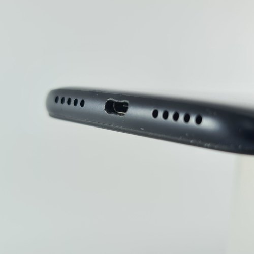 Смартфон Xiaomi Redmi 7 32 GB Eclipse Black USED **