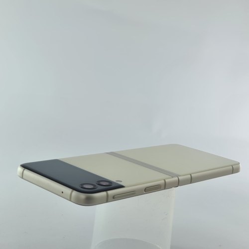 Смартфон Samsung Galaxy Flip 3 256 GB Cream White USED **