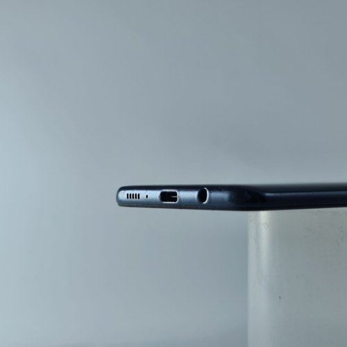 Смартфон Samsung Galaxy A71 128 GB Black USED **