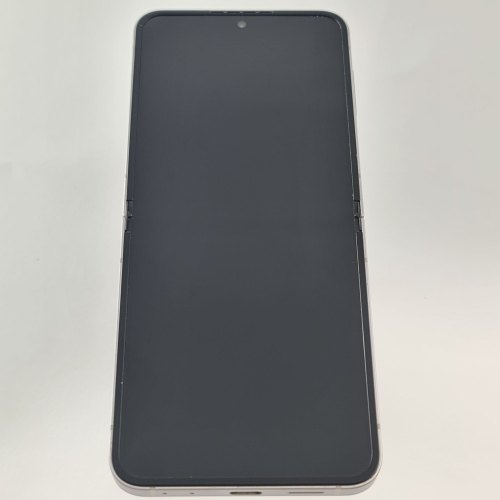 Смартфон Samsung Galaxy Z Flip 6 256 GB Silver Shadow USED **