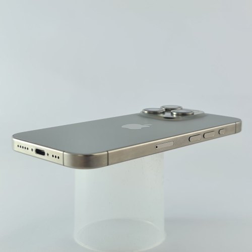 Смартфон Apple iPhone 15 Pro 128 GB Natural Titanium USED **