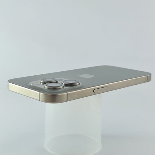 Смартфон Apple iPhone 15 Pro 128 GB Natural Titanium USED **
