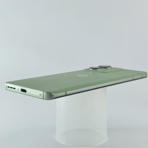 Смартфон MOTOROLA Moto Edge 40 256 GB Nebula Green USED **