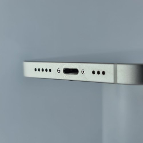 Смартфон Apple iPhone 12 128 GB White USED **