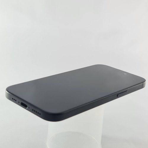 Смартфон Apple iPhone 15 128 GB Black USED **
