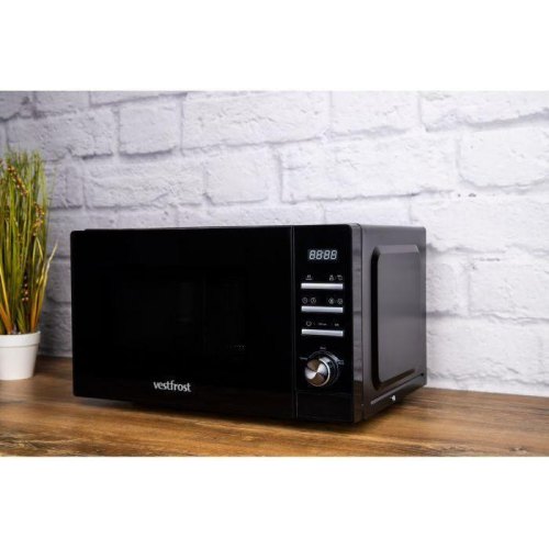 Мікрохвильова піч Vestfrost VMO720BD, 20л, 700Вт, механічне керування