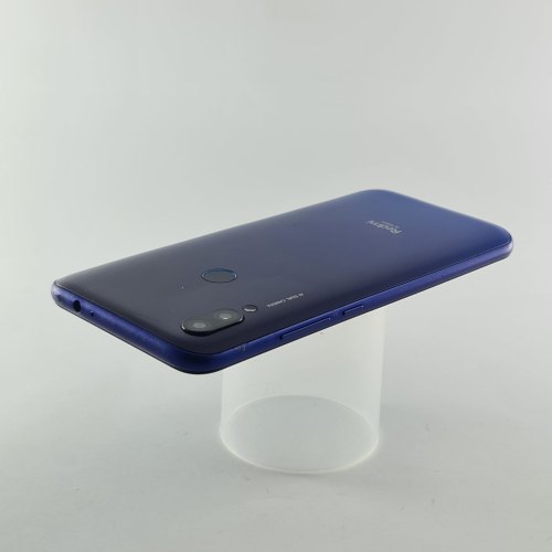 Смартфон Xiaomi Redmi 7 32 GB Comet Blue USED **