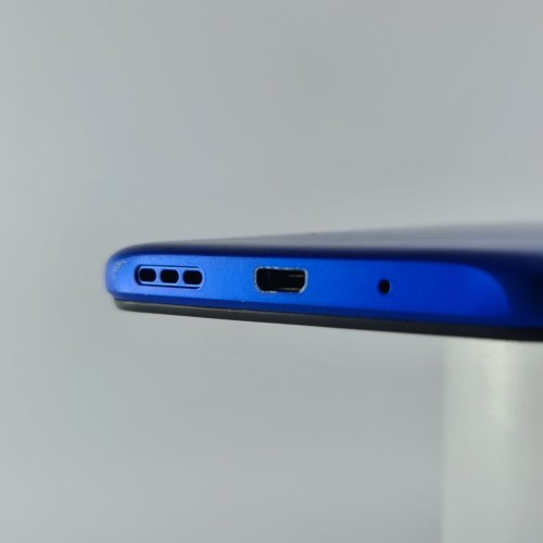 Смартфон Xiaomi Redmi 9C 64 GB Twilight Blue USED **