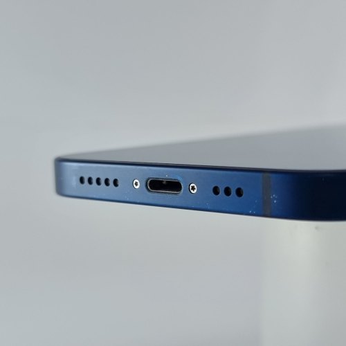 Смартфон Apple iPhone 12 64 GB Blue USED **