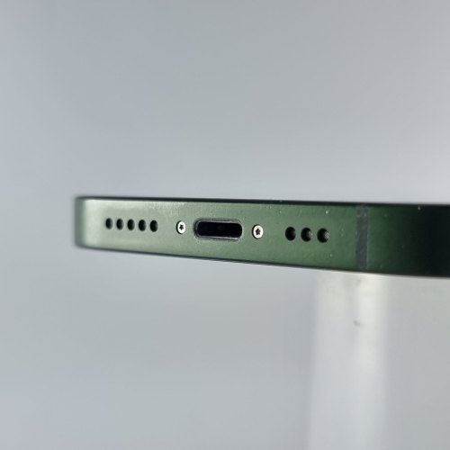 Смартфон Apple iPhone 13 256 GB Green USED **