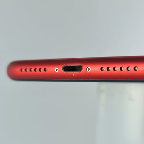 Смартфон Apple iPhone 11 128 GB Red USED **