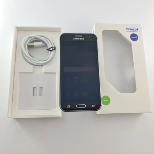Смартфон Samsung Galaxy J2 8 GB Black USED **