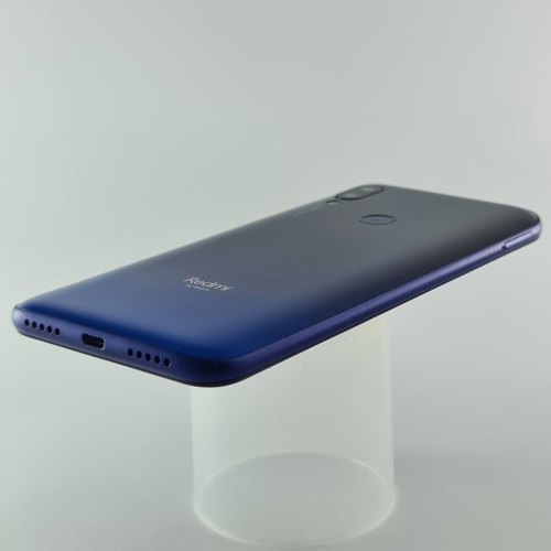 Смартфон Xiaomi Redmi 7 32 GB Comet Blue USED **