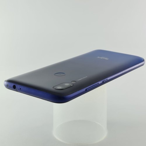 Смартфон Xiaomi Redmi 7 32 GB Comet Blue USED **