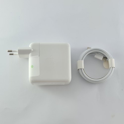 Ноутбук MacBook Pro 13 with Touch Bar Intel Core i5, 16 GB, 512 GB, Space Gray USED ** (2BMWP4200515)