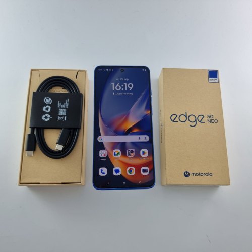Смартфон MOTOROLA Edge 50 Neo  256 GB Nautical Blue USED **