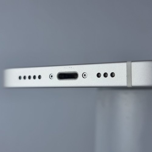 Смартфон Apple iPhone 12 64 GB White USED **