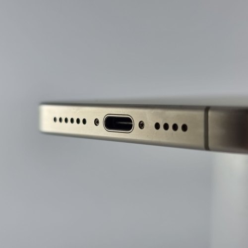 Смартфон Apple iPhone 15 Pro Max 256 GB Natural Titanium USED **