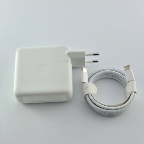 Ноутбук MacBook Pro 16 with Touch Bar Intel Core i7, 16 GB, 512 GB, Space Gray USED ** (2CMVVJ200618)