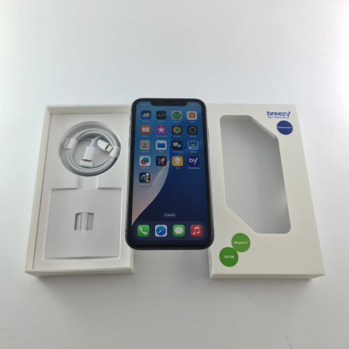 Смартфон Apple iPhone 11 128 GB Black USED **