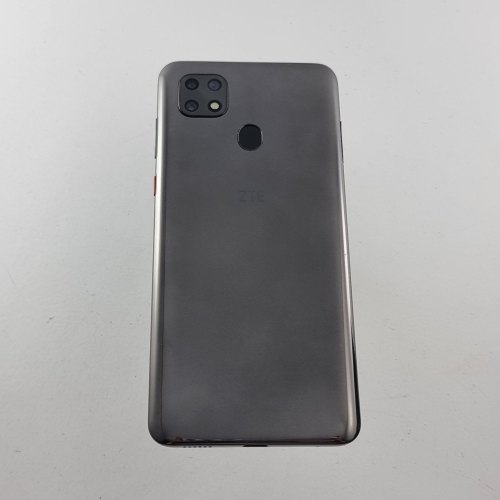 Смартфон ZTE Blade 20 Smart 128 GB Black USED **