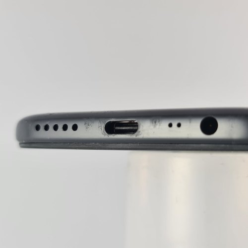 Смартфон Xiaomi Redmi 8 32 GB Onyx Black USED **