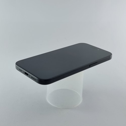 Смартфон Apple iPhone 15 128 GB Black USED **