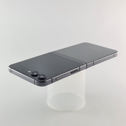 Смартфон Samsung Galaxy Z Flip 5 256 GB Grey USED **