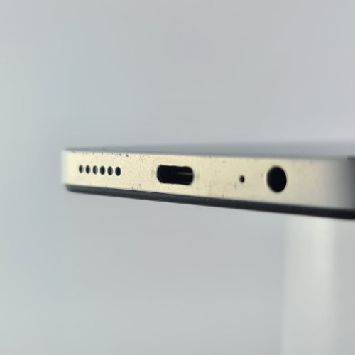 Смартфон TECNO Spark 10 Pro 256 GB Pearl White USED **