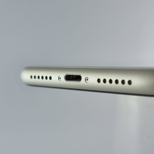 Смартфон Apple iPhone 11 128 GB White USED **