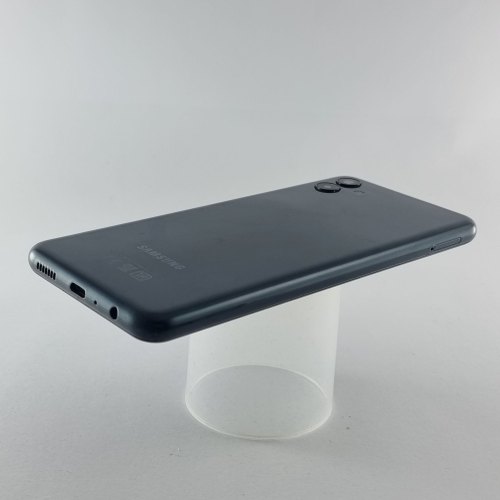 Смартфон Samsung Galaxy A04 64 GB Green USED **