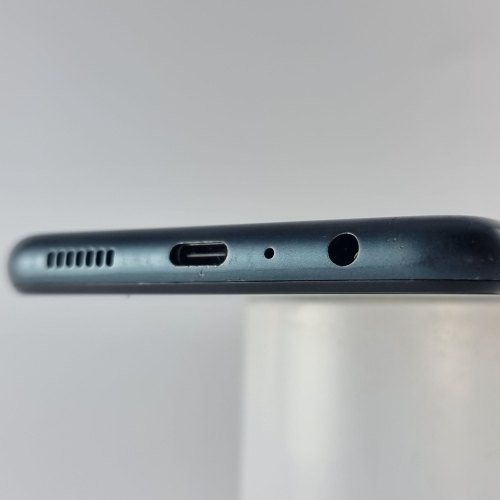 Смартфон Samsung Galaxy A04 64 GB Green USED **