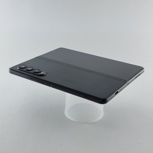 Смартфон Samsung Galaxy Z Fold 3 512 GB Phantom Black USED **