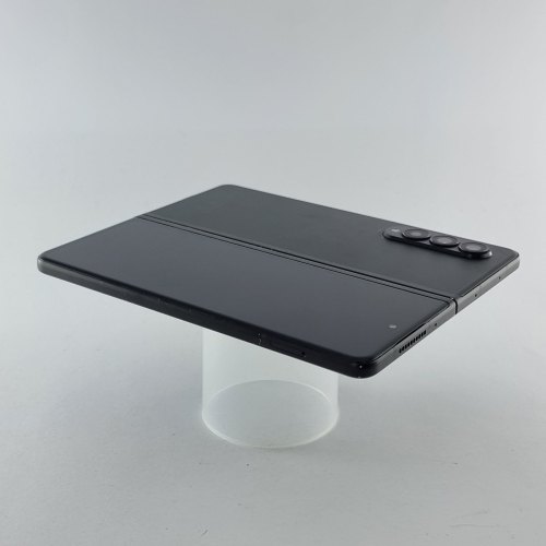 Смартфон Samsung Galaxy Z Fold 3 512 GB Phantom Black USED **
